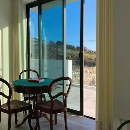 Vakantiehuis Jubileu 74 Caloura